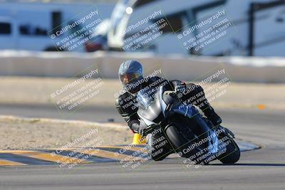 media/Dec-10-2023-SoCal Trackdays (Sun) [[0ce70f5433]]/Turn 2 (10am)/